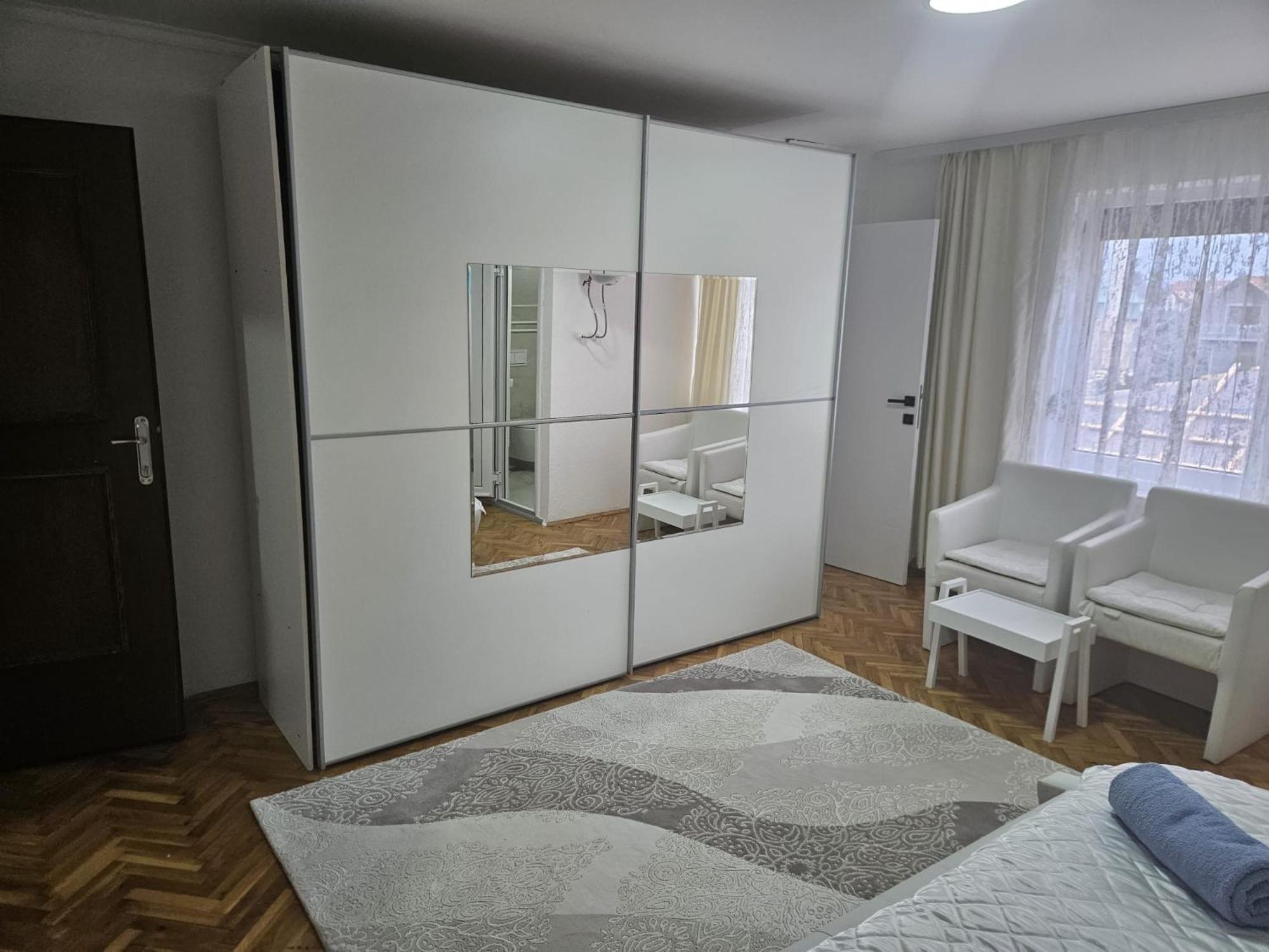 Vila Petunija Сьєниця Номер фото
